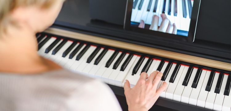 cách học piano